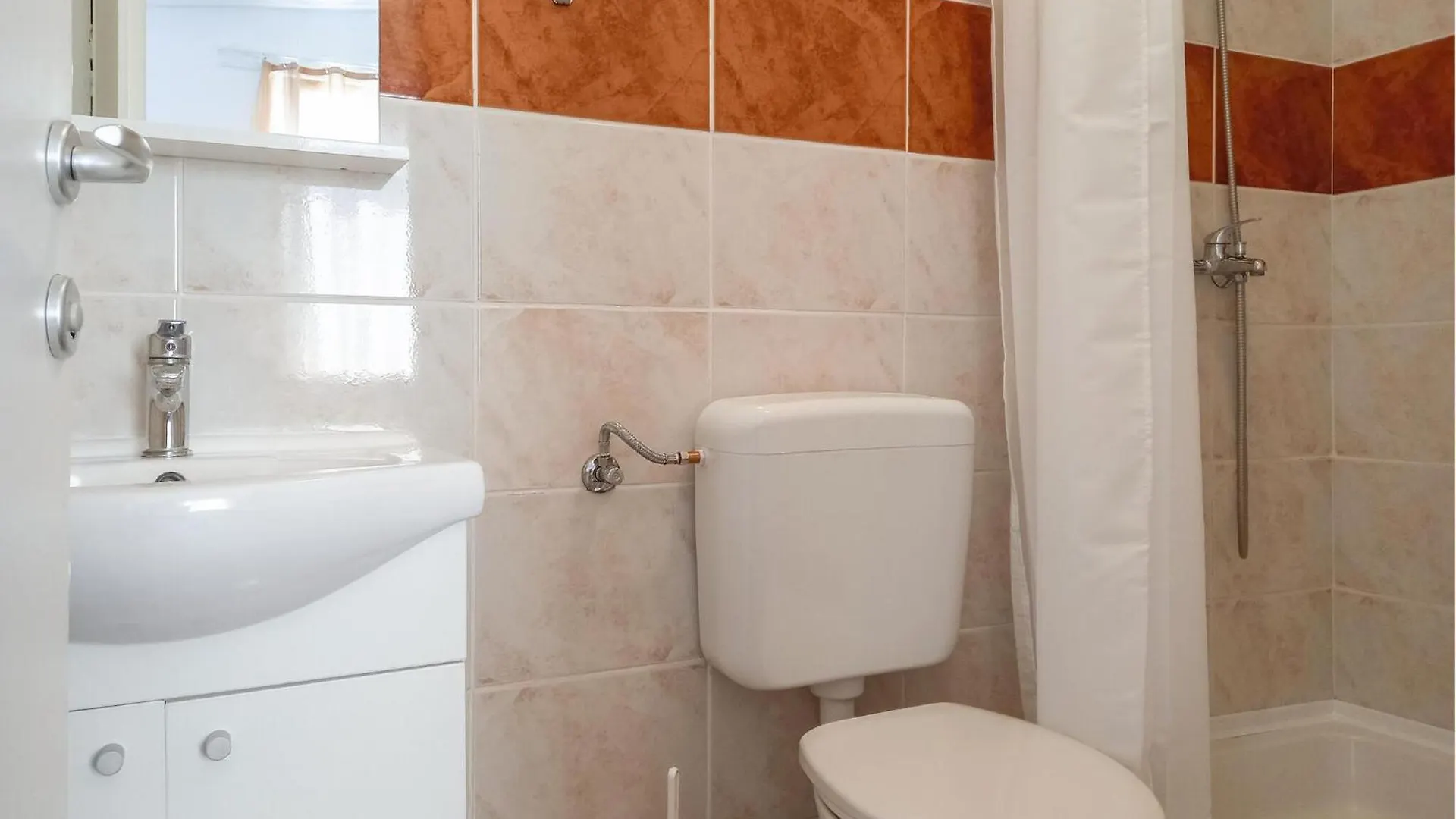 Amazing Apartment In Vir With Wifi 0*,